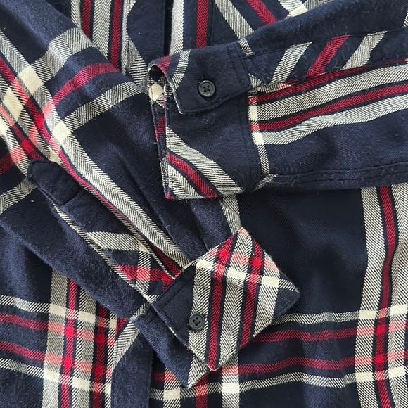 RAILS Hunter Plaid Flannel Shirt in Navy/Red/White - Picture 7 of 9
